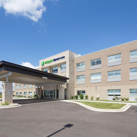 Holiday Inn Express & Suites Monroe By Ihg Exterior foto