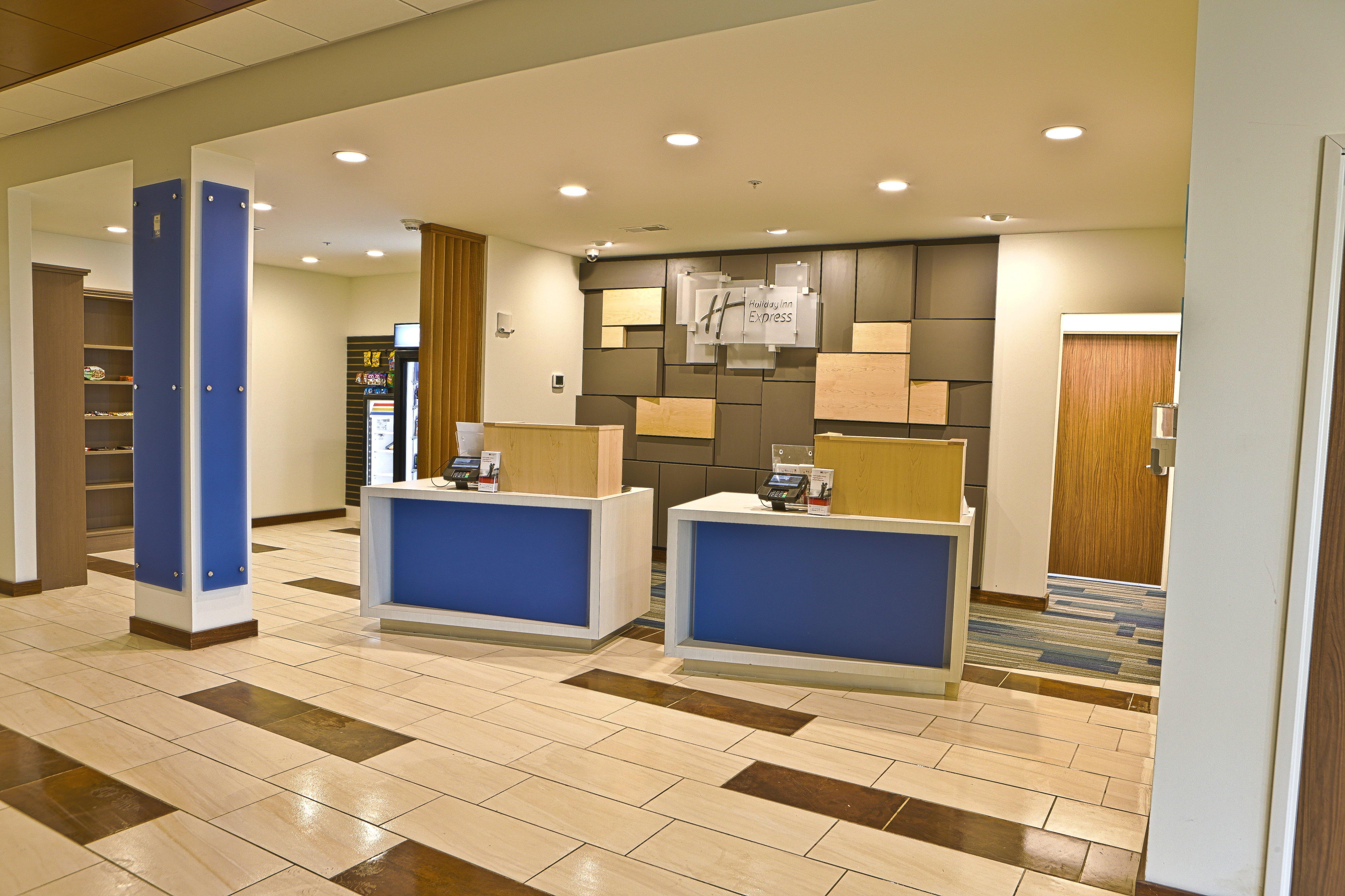 Holiday Inn Express & Suites Monroe By Ihg Exterior foto